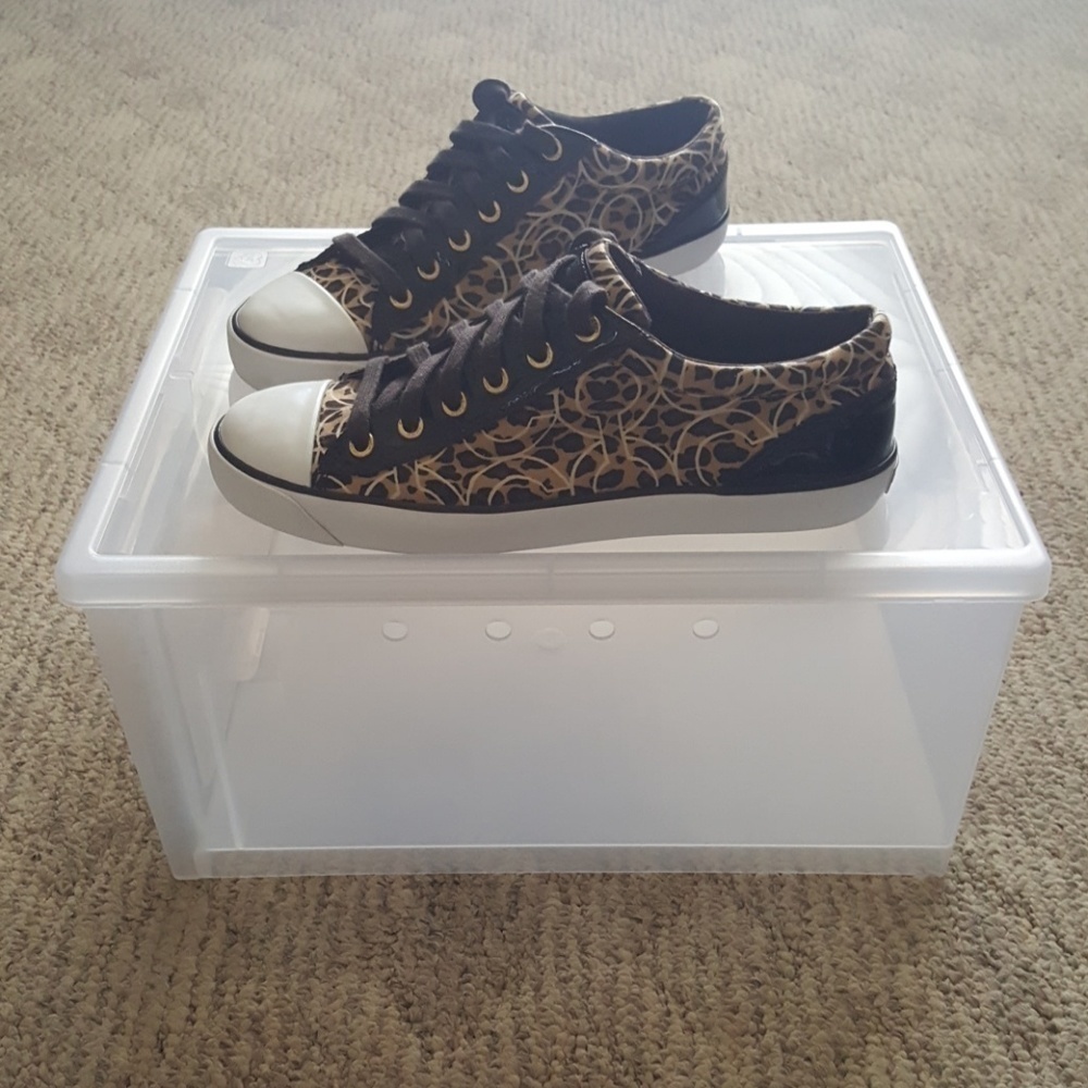 Ladies Coach shoes